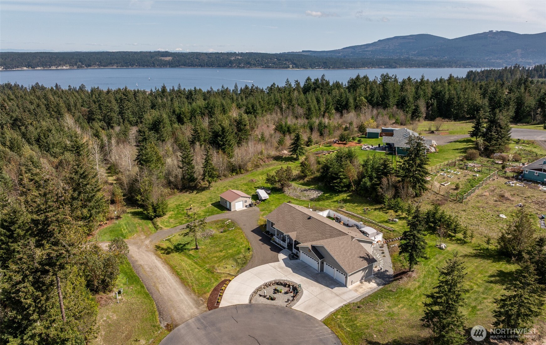 192 Michael Earl Way , Sequim, WA 98382