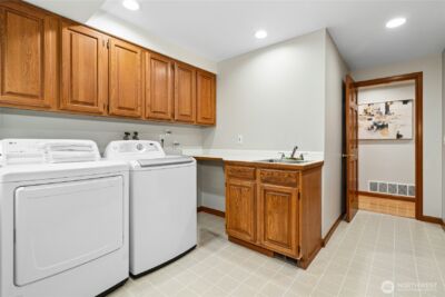 20005 NE 42nd Street , Sammamish, WA 98074 - Photo 15
