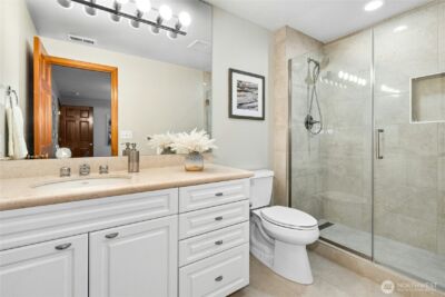20005 NE 42nd Street , Sammamish, WA 98074 - Photo 23