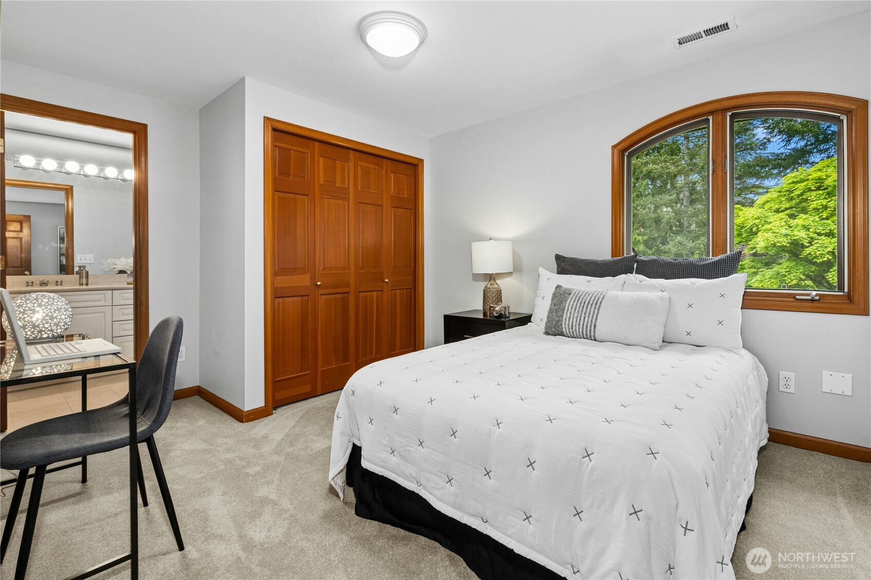 20005 NE 42nd Street , Sammamish, WA 98074
