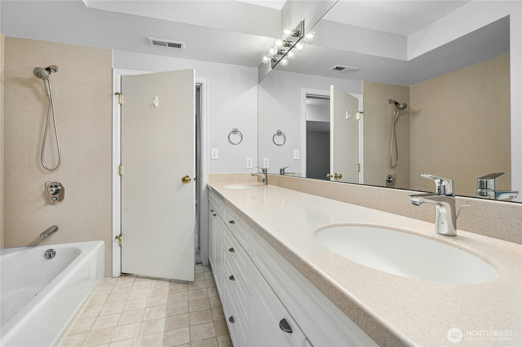 20005 NE 42nd Street , Sammamish, WA 98074
