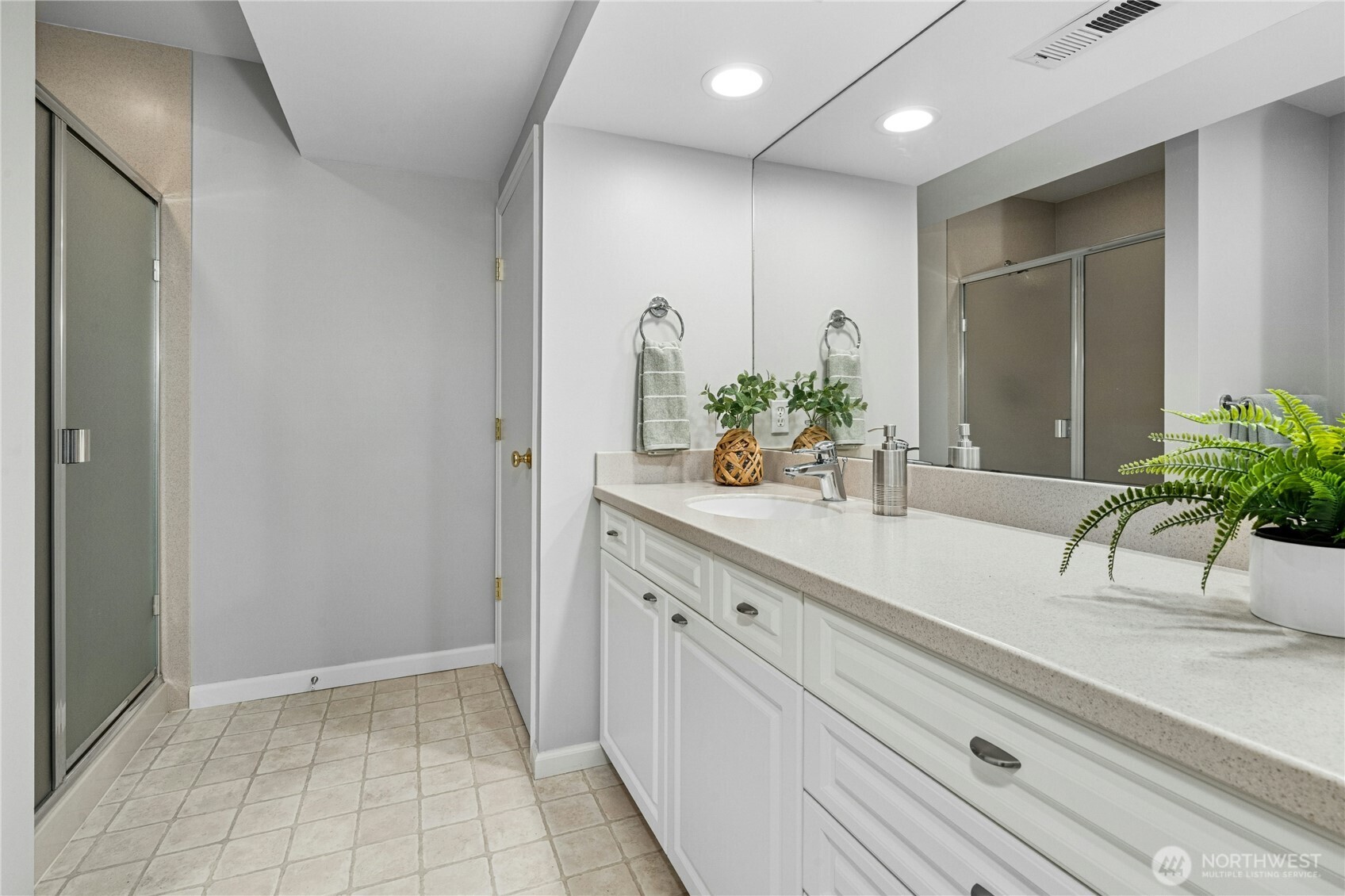 20005 NE 42nd Street , Sammamish, WA 98074