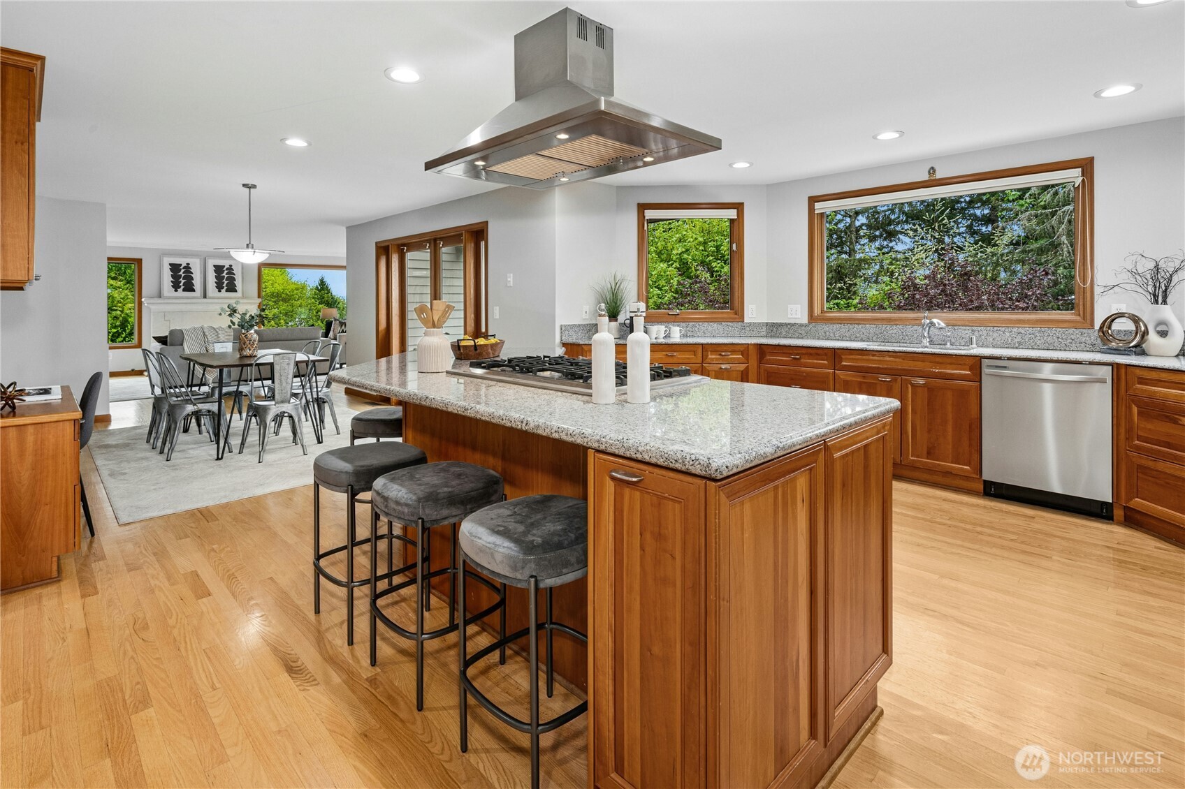 20005 NE 42nd Street , Sammamish, WA 98074