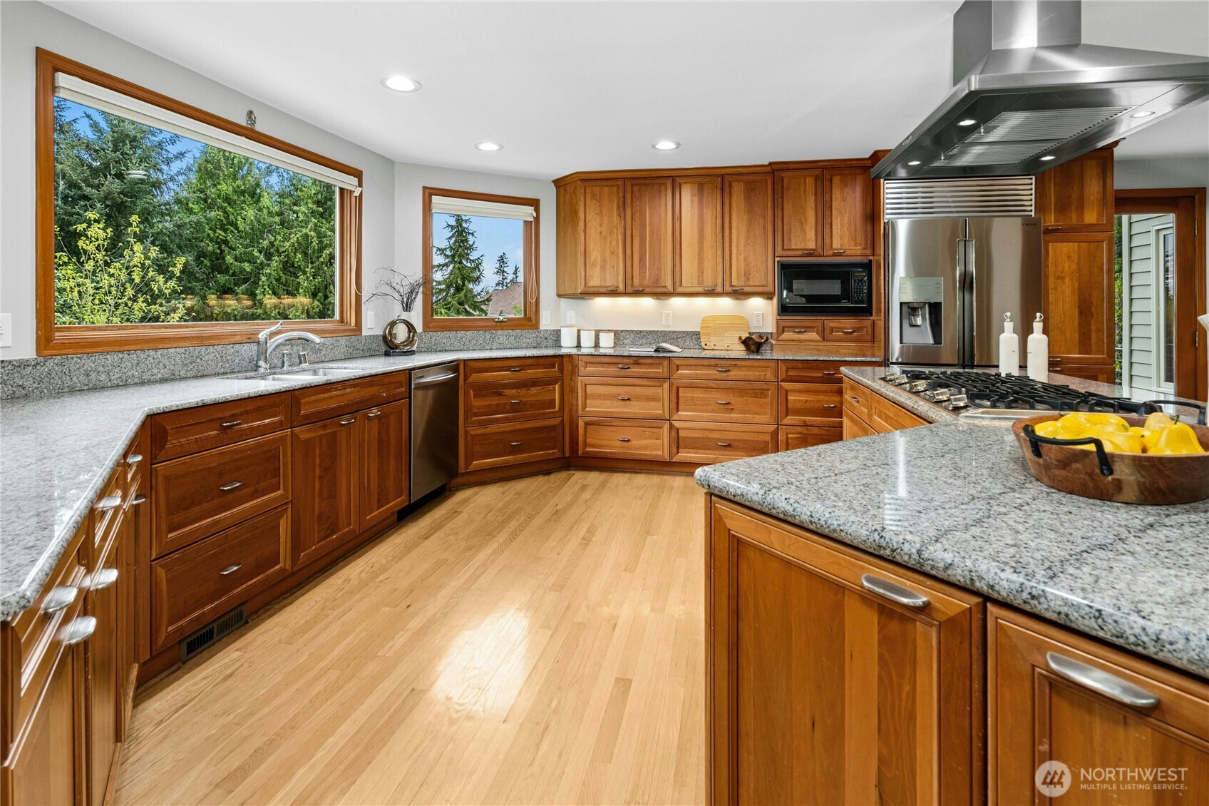20005 NE 42nd Street , Sammamish, WA 98074