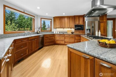 20005 NE 42nd Street , Sammamish, WA 98074 - Photo 7