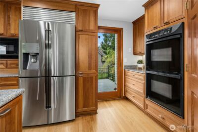 20005 NE 42nd Street , Sammamish, WA 98074 - Photo 9
