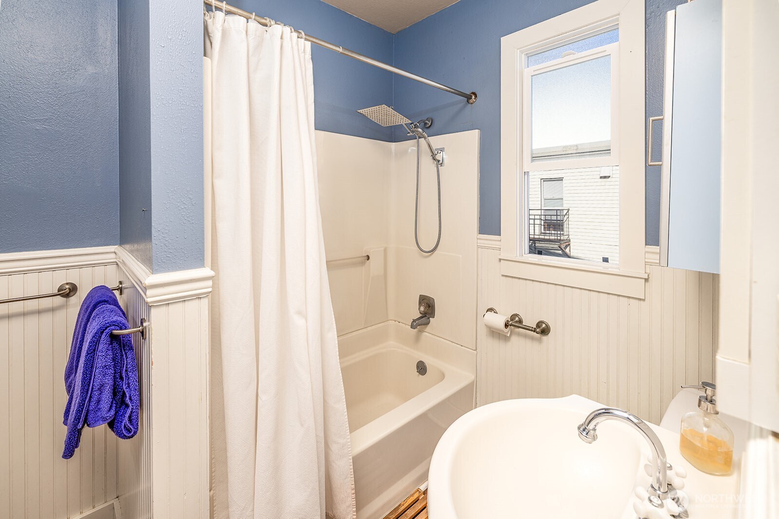 2315 E Spring Street , Seattle, WA 98122