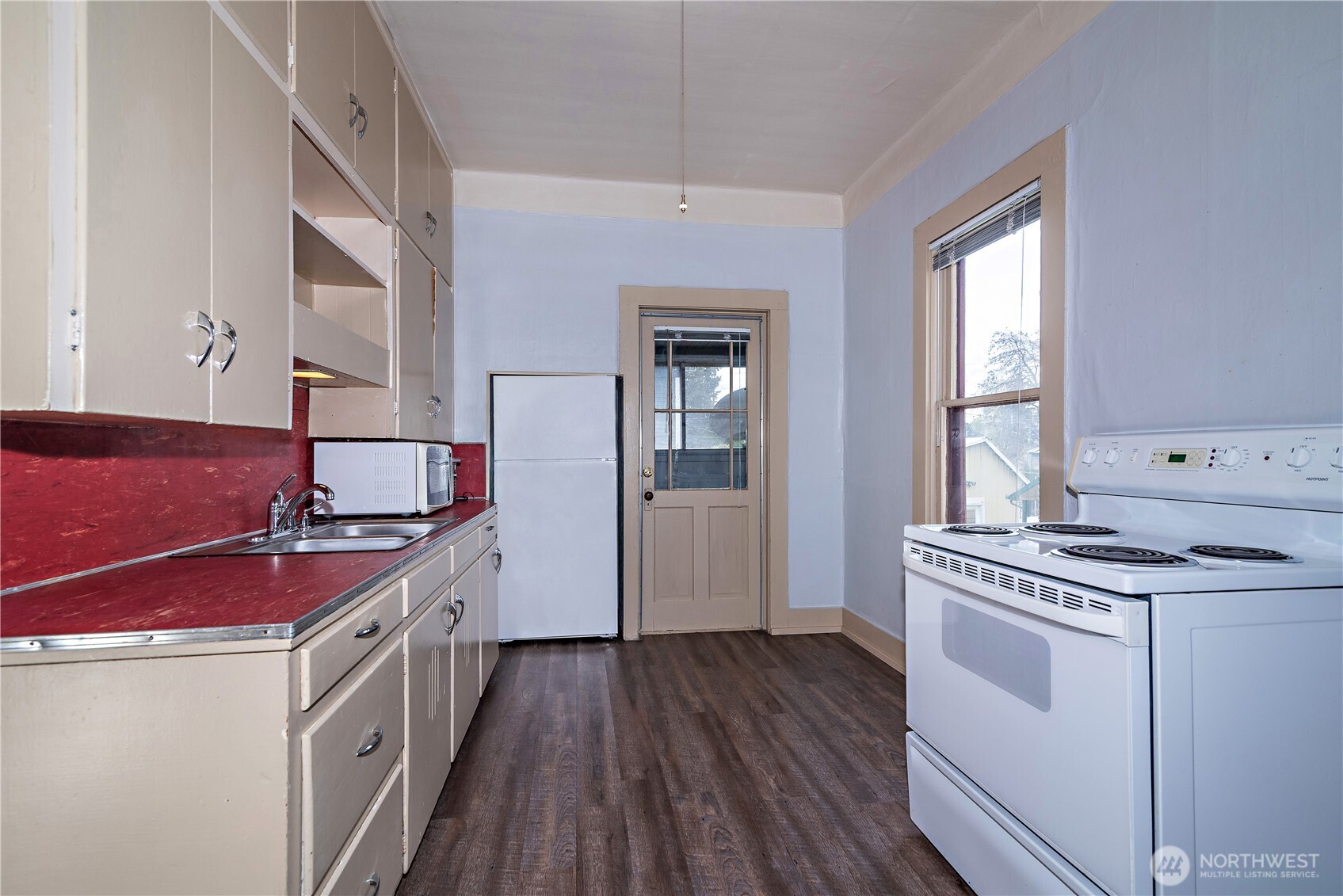 711 N Water Street , Ellensburg, WA 98926