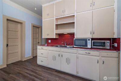 711 N Water Street , Ellensburg, WA 98926 - Photo 16