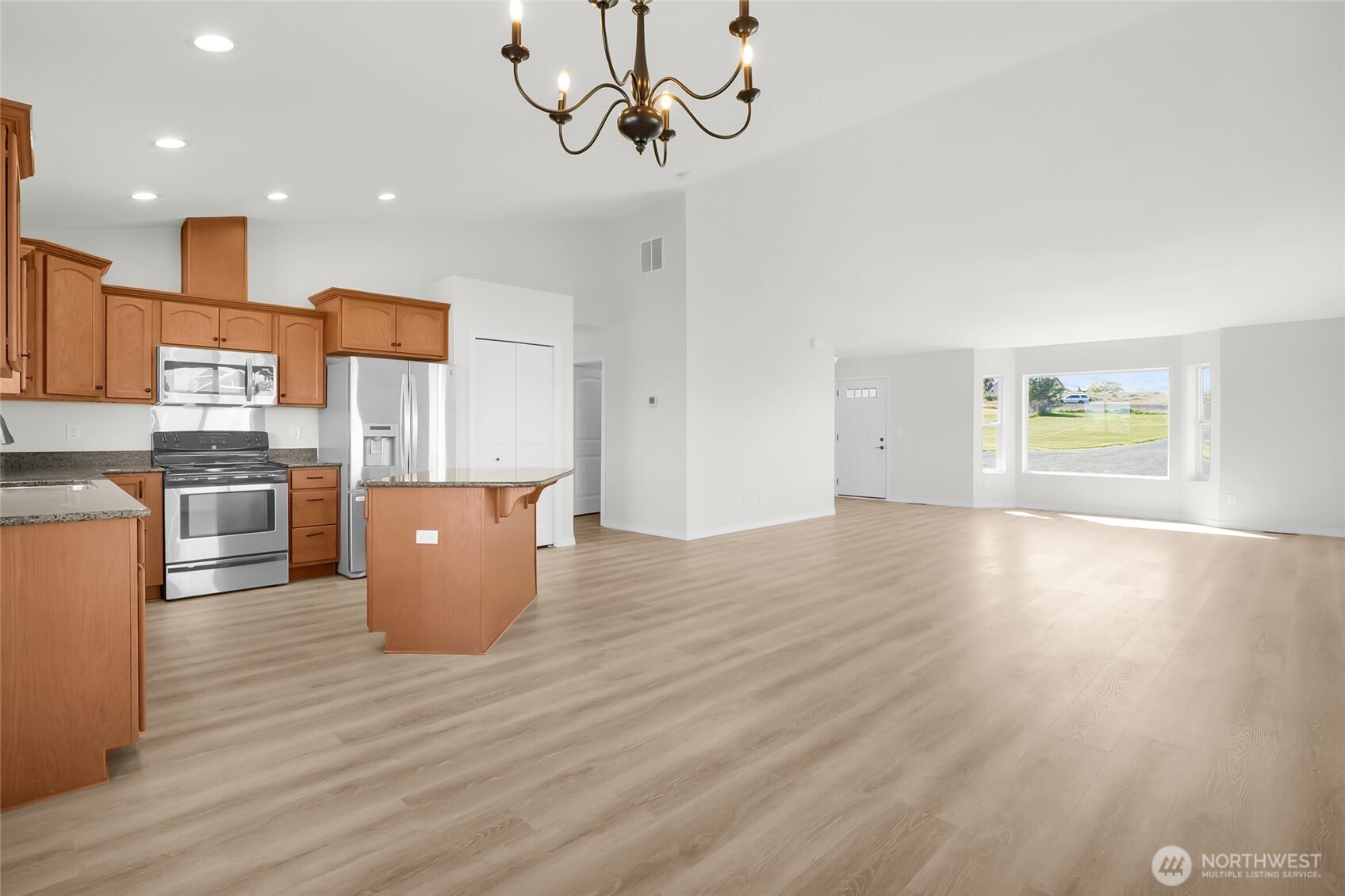 8903 Stonecrest Road NE, Moses Lake, WA 98837