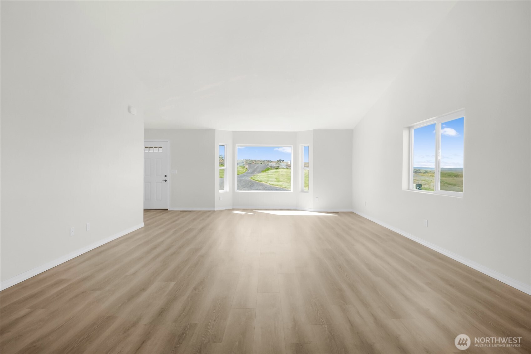 8903 Stonecrest Road NE, Moses Lake, WA 98837