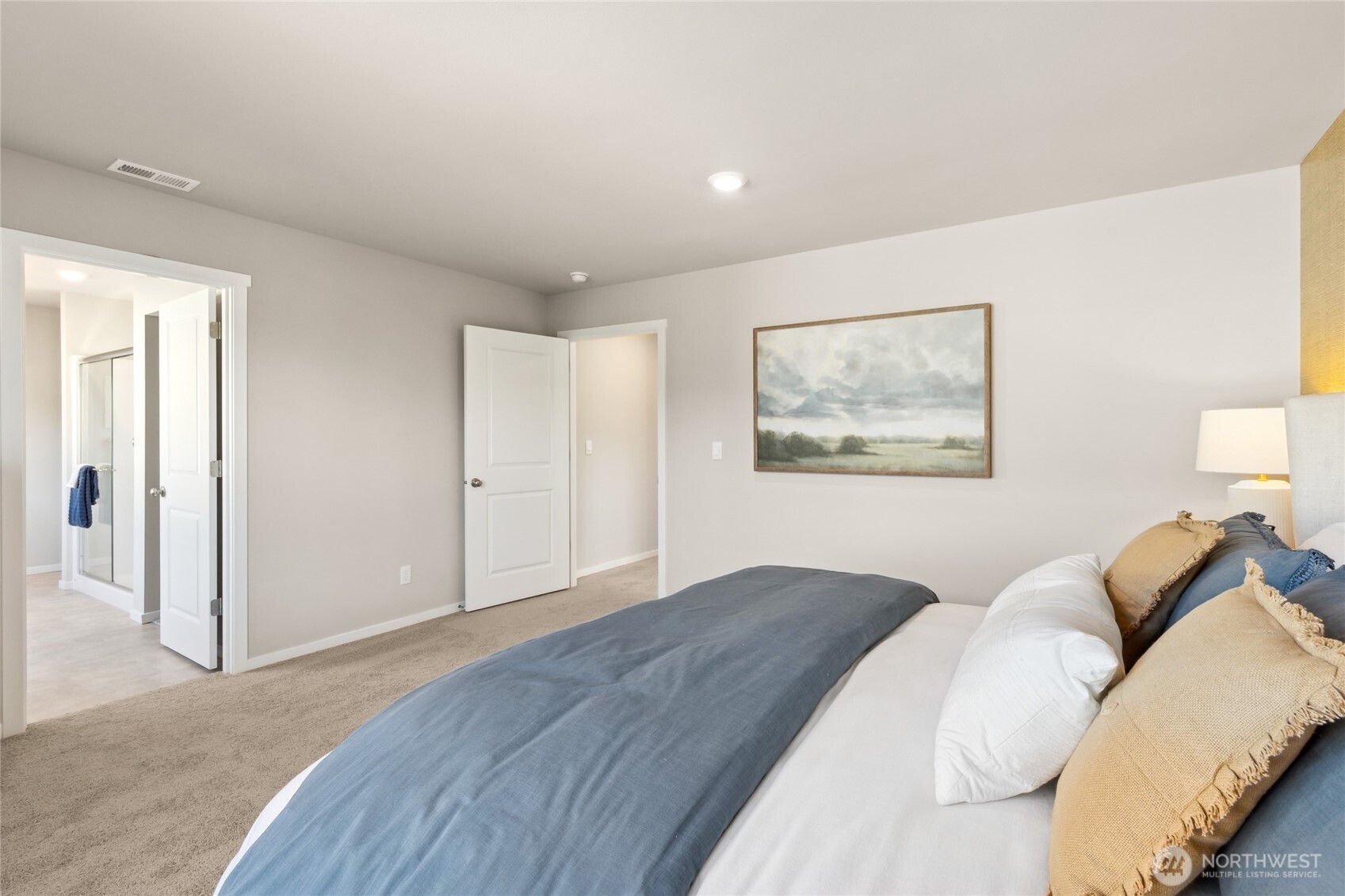 4021 Hyde Loop NE #117, Olympia, WA 98506
