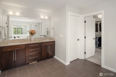 635 17th Avenue W, Kirkland, WA 98033 - Photo 21