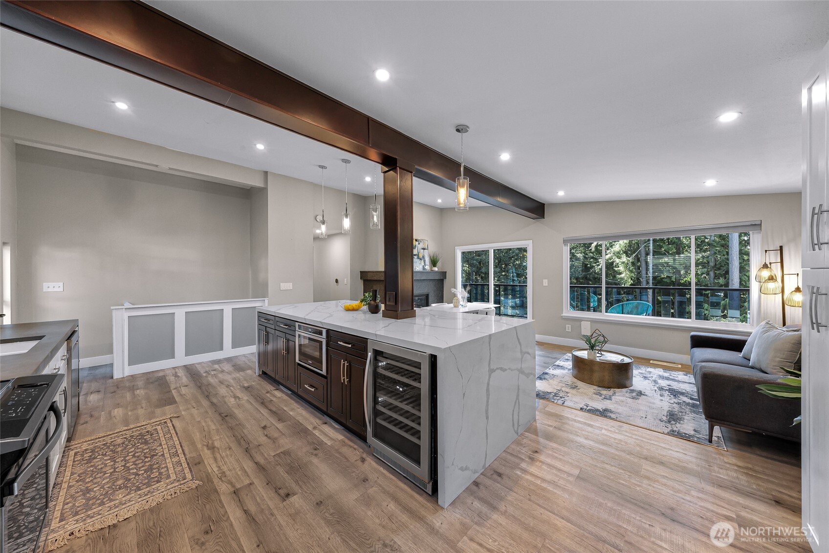 6204 170th Place SW, Lynnwood, WA 98037