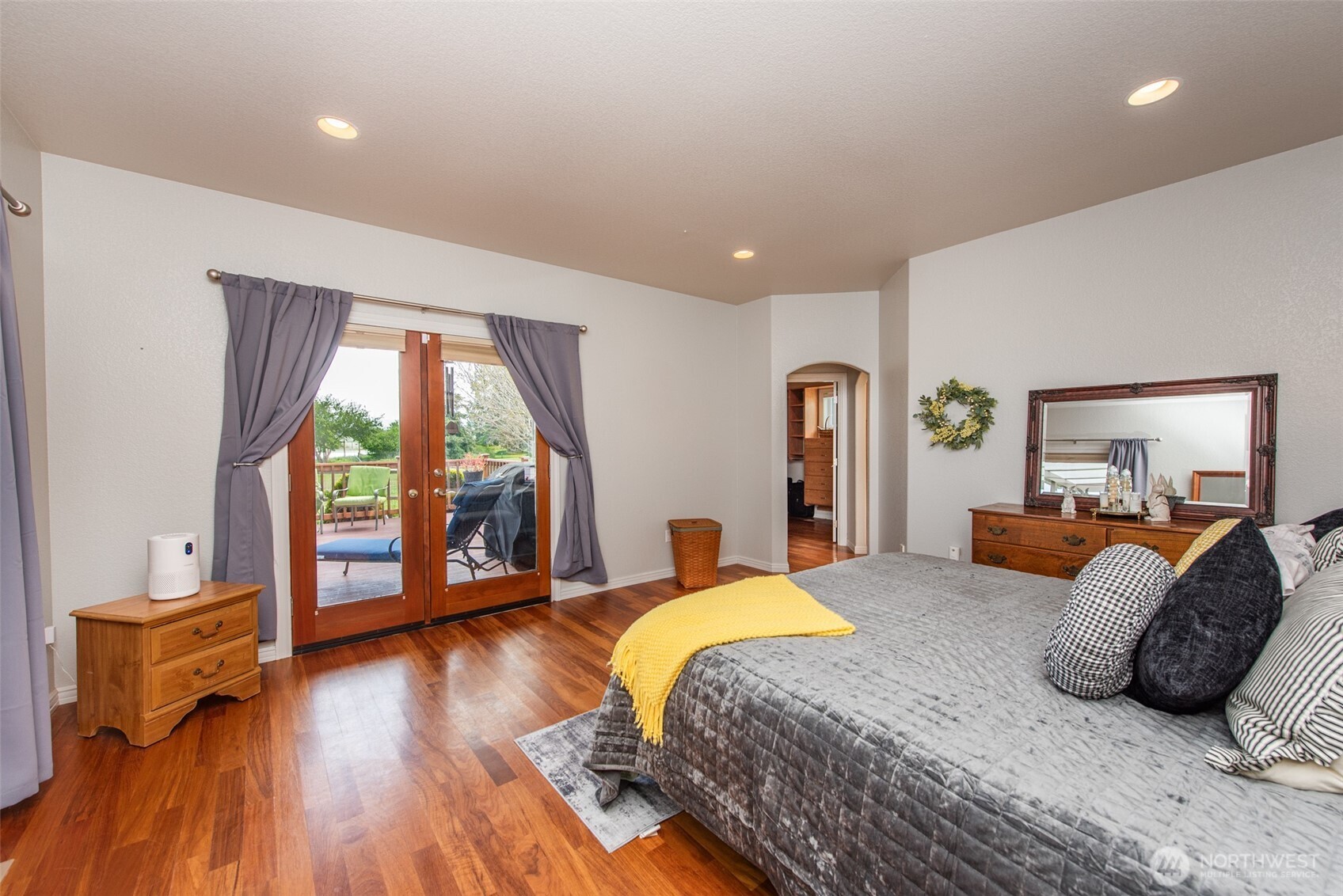203 Delta Way , Sequim, WA 98382