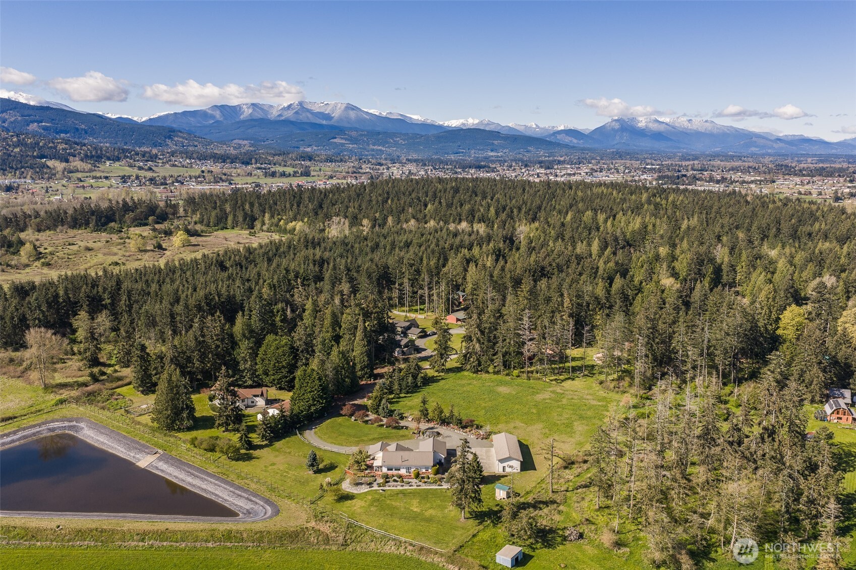 203 Delta Way , Sequim, WA 98382