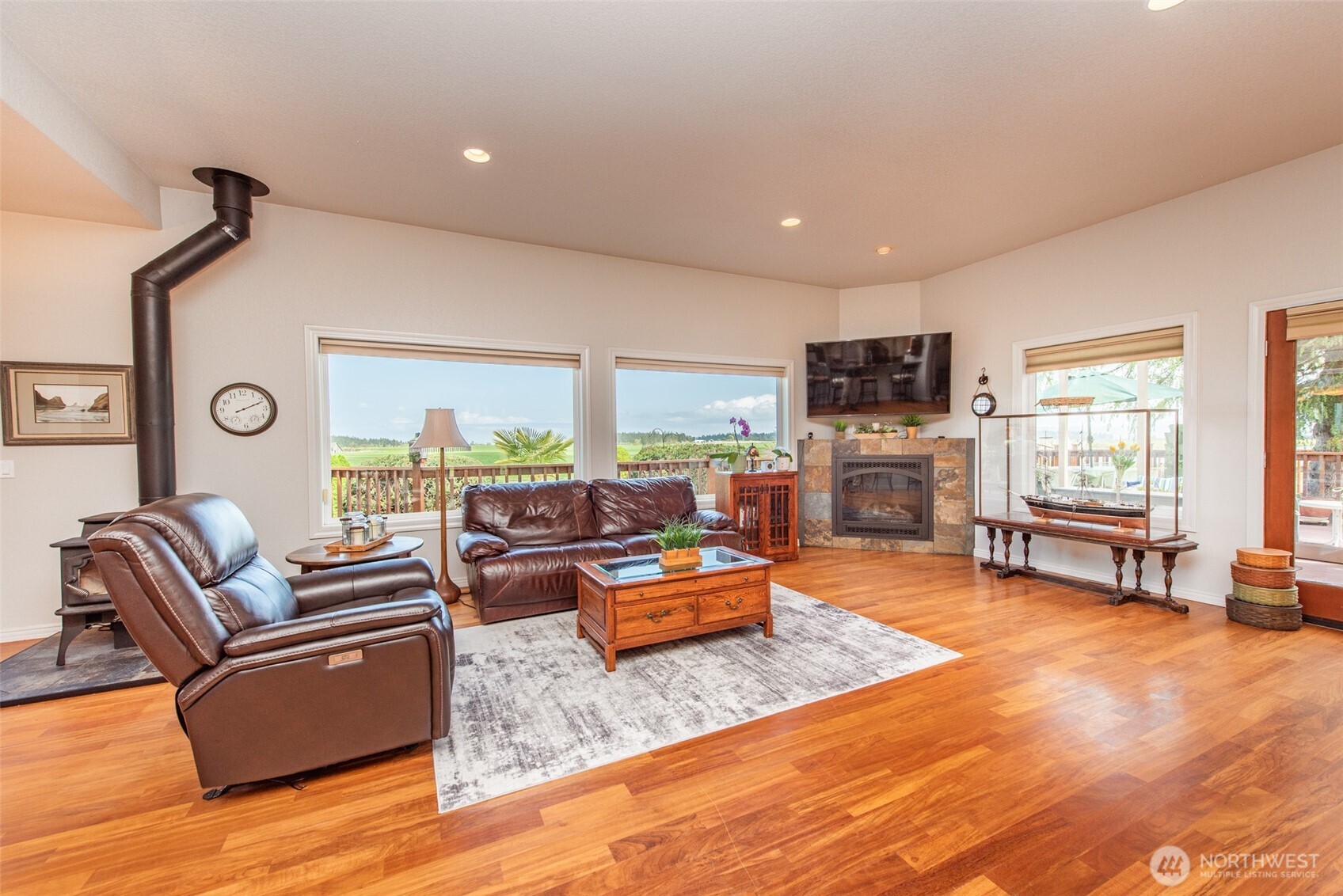 203 Delta Way , Sequim, WA 98382