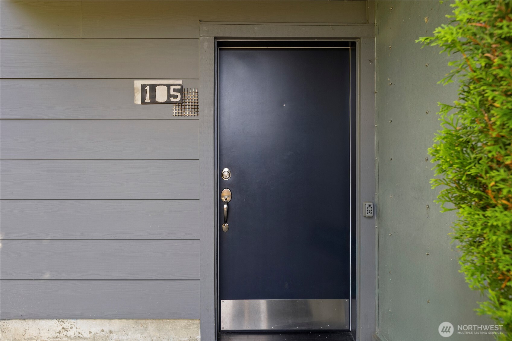3420 15th Avenue W #105, Seattle, WA 98119