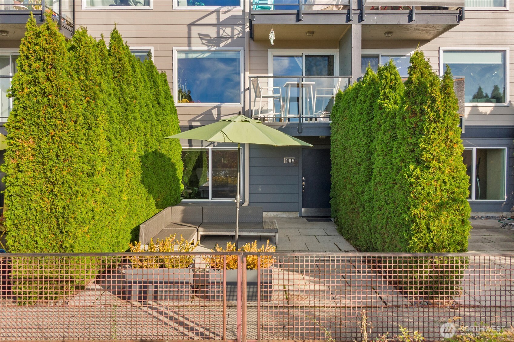 3420 15th Avenue W #105, Seattle, WA 98119