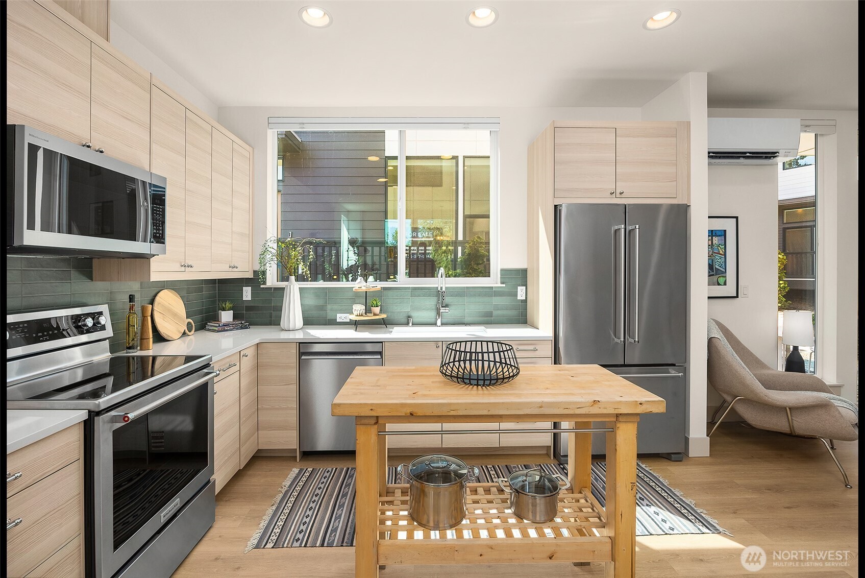 3001 S Dakota Street #2, Seattle, WA 98108