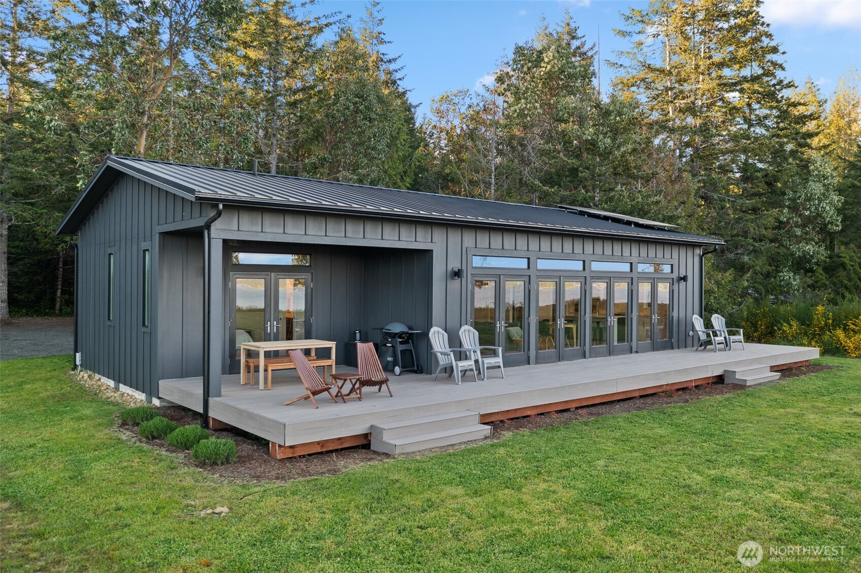 346 Buena Vista Way , Brinnon, WA 98320