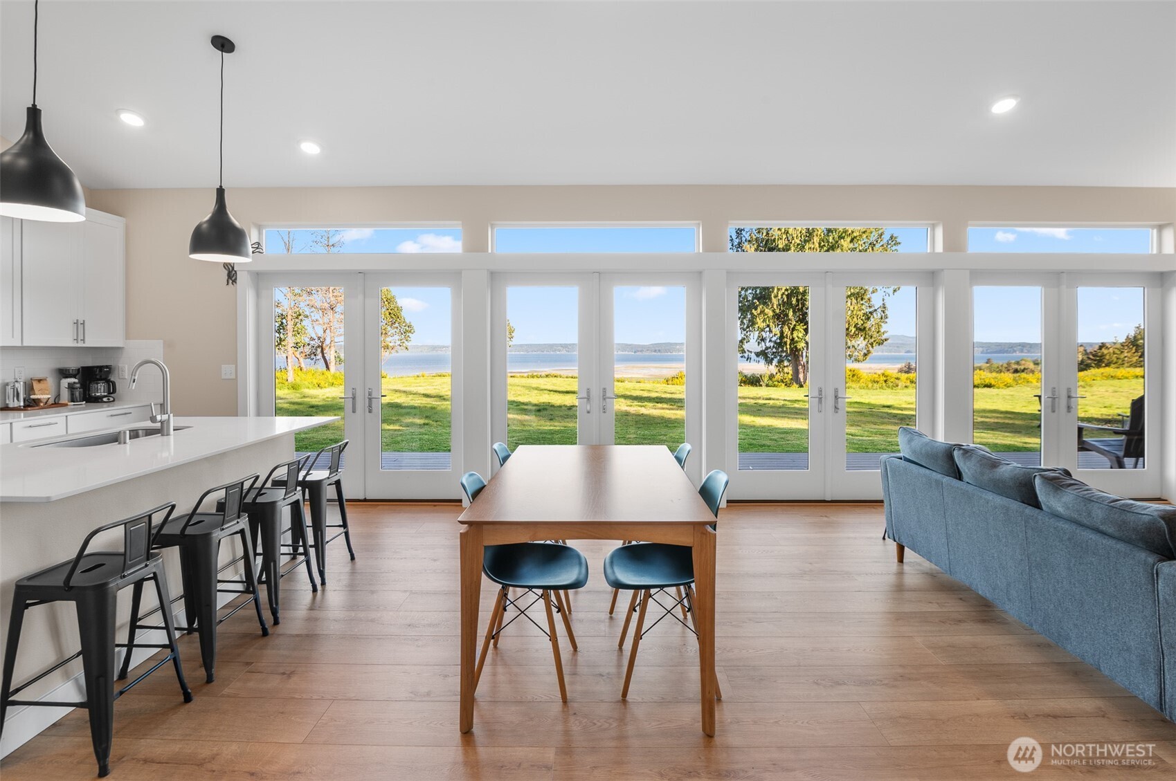 346 Buena Vista Way , Brinnon, WA 98320