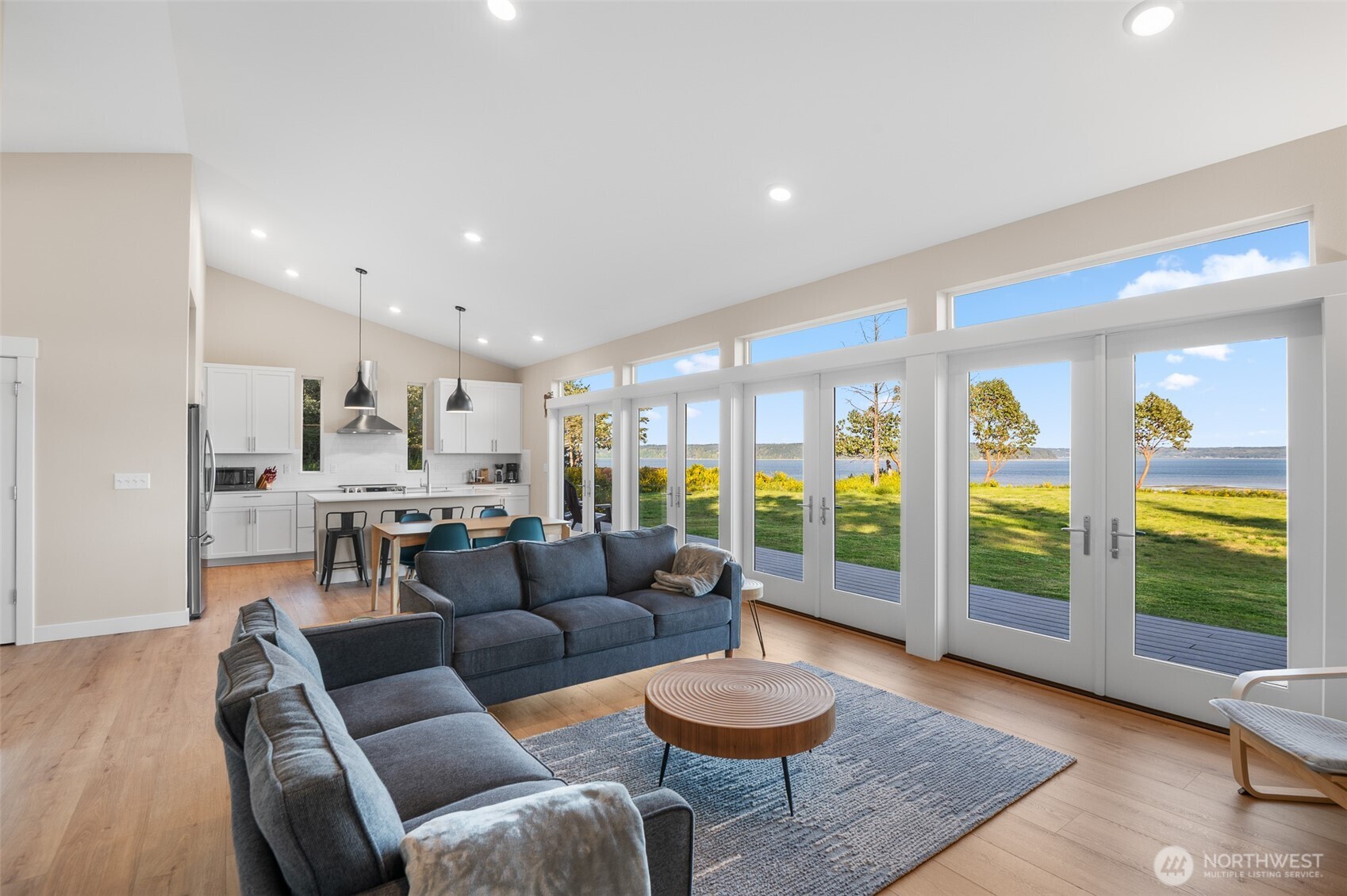 346 Buena Vista Way , Brinnon, WA 98320