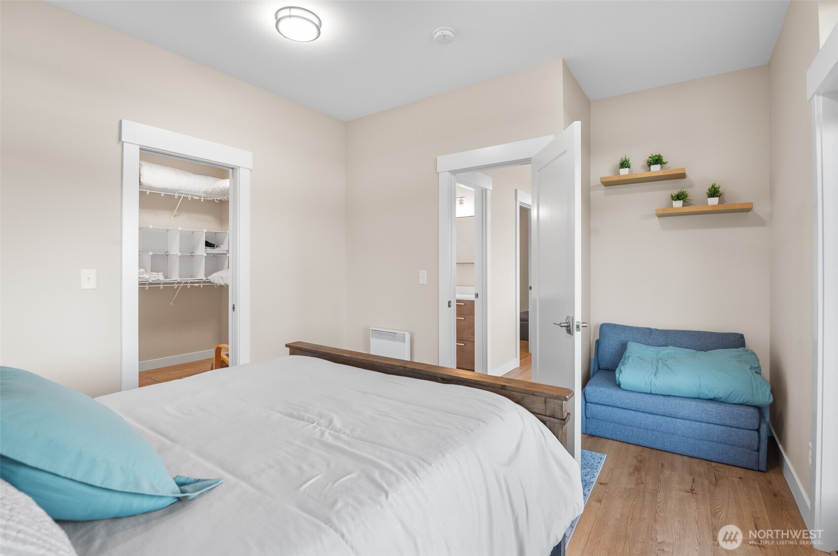 346 Buena Vista Way , Brinnon, WA 98320