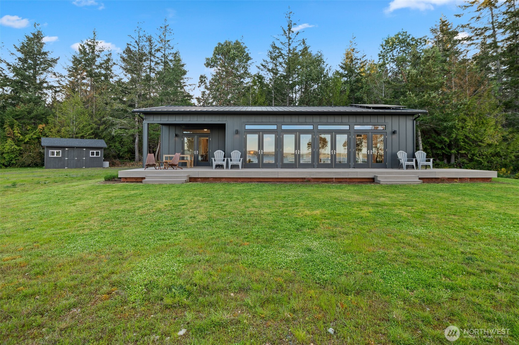 346 Buena Vista Way , Brinnon, WA 98320