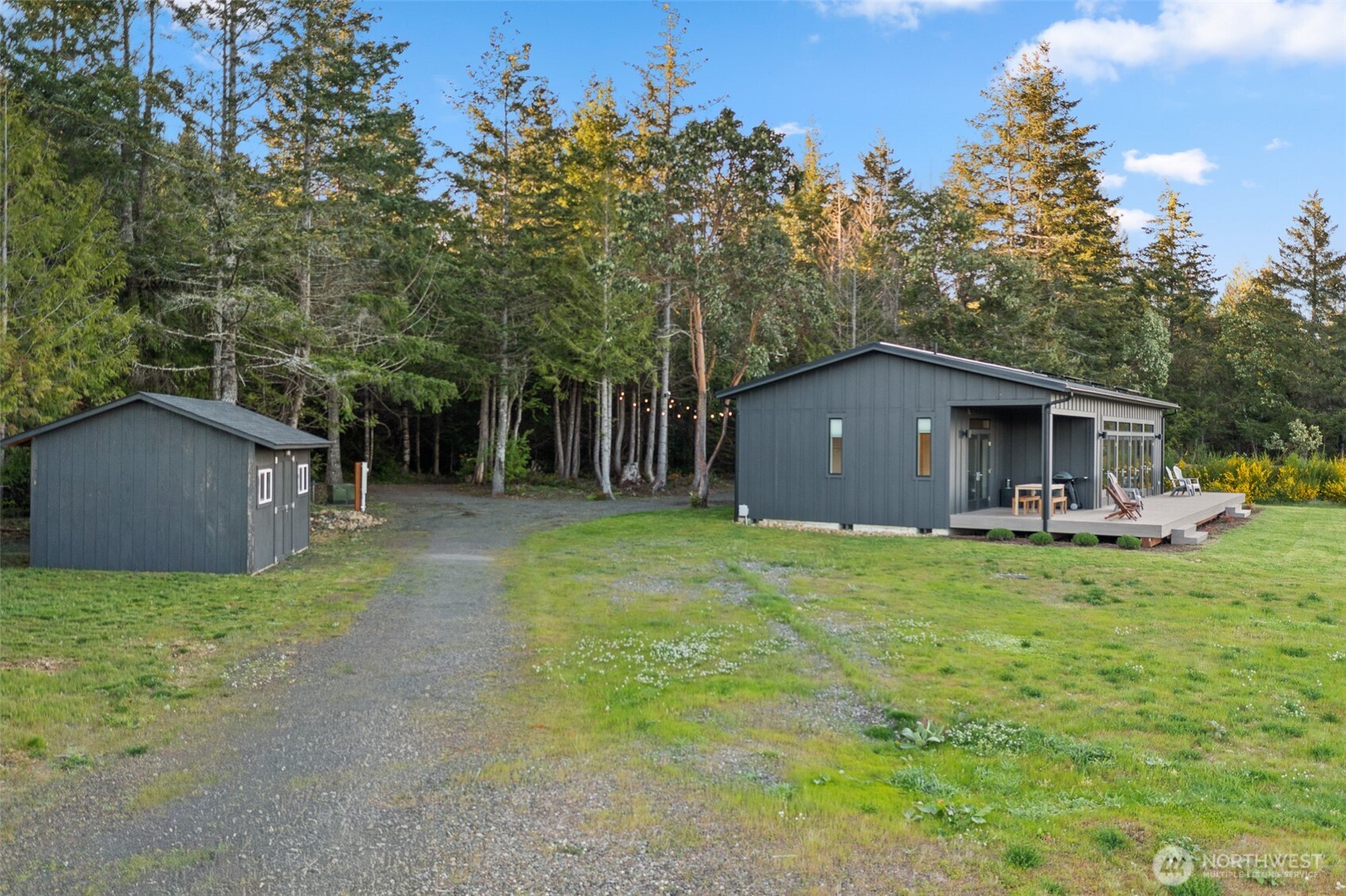 346 Buena Vista Way , Brinnon, WA 98320