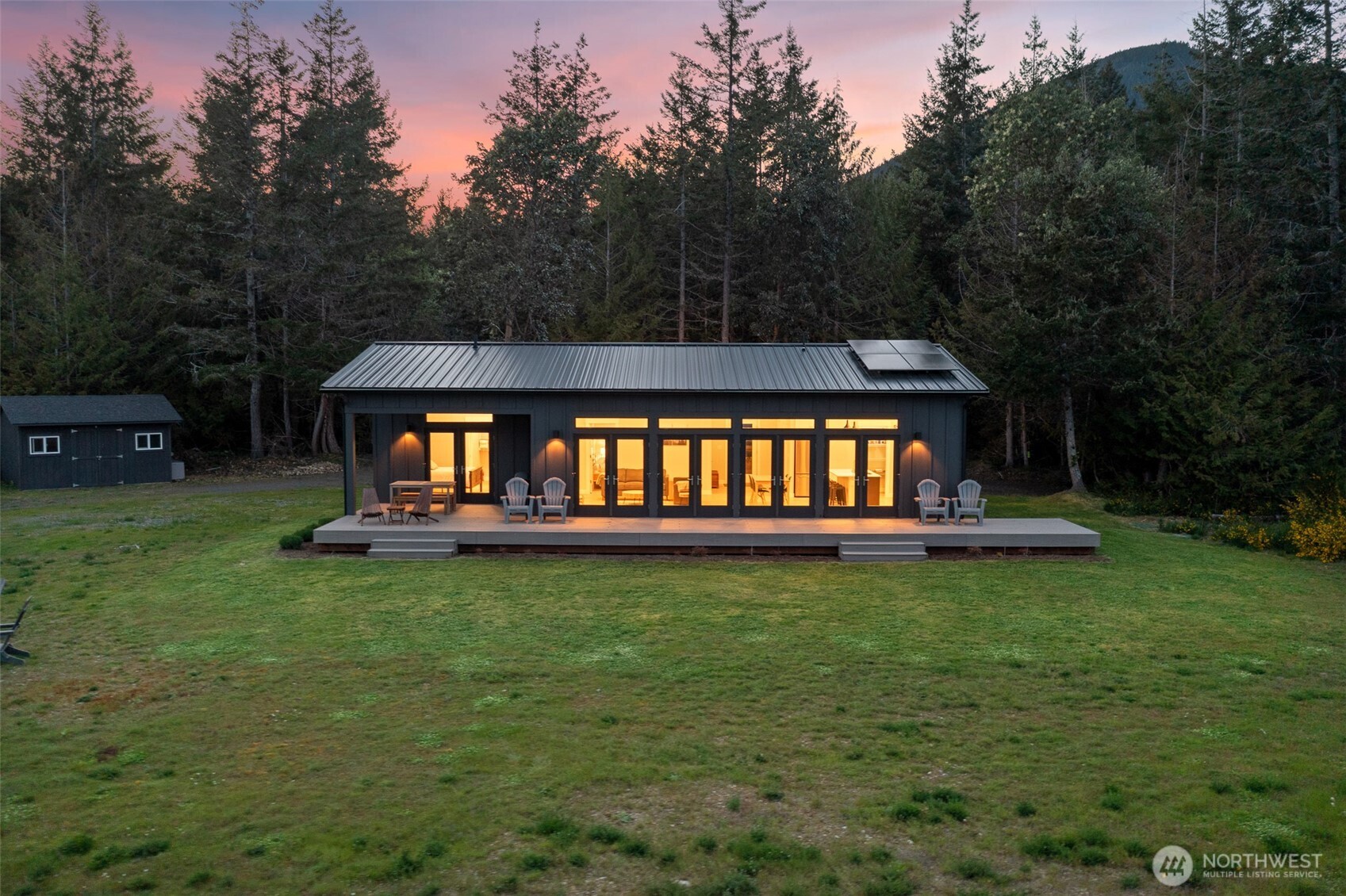 346 Buena Vista Way , Brinnon, WA 98320