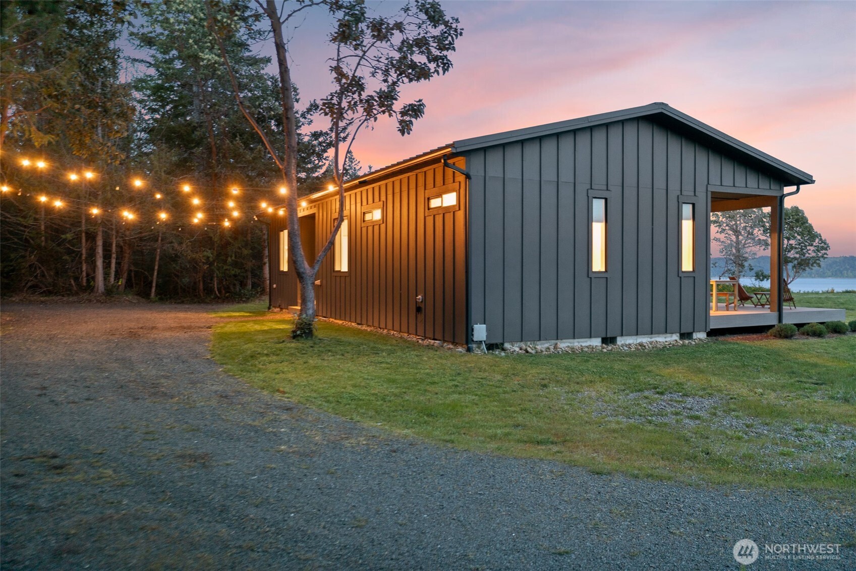 346 Buena Vista Way , Brinnon, WA 98320