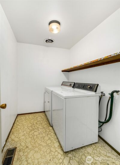 7070 94th Avenue SE, Mercer Island, WA 98040 - Photo 25