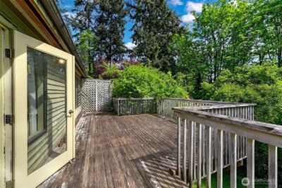 7070 94th Avenue SE, Mercer Island, WA 98040 - Photo 26