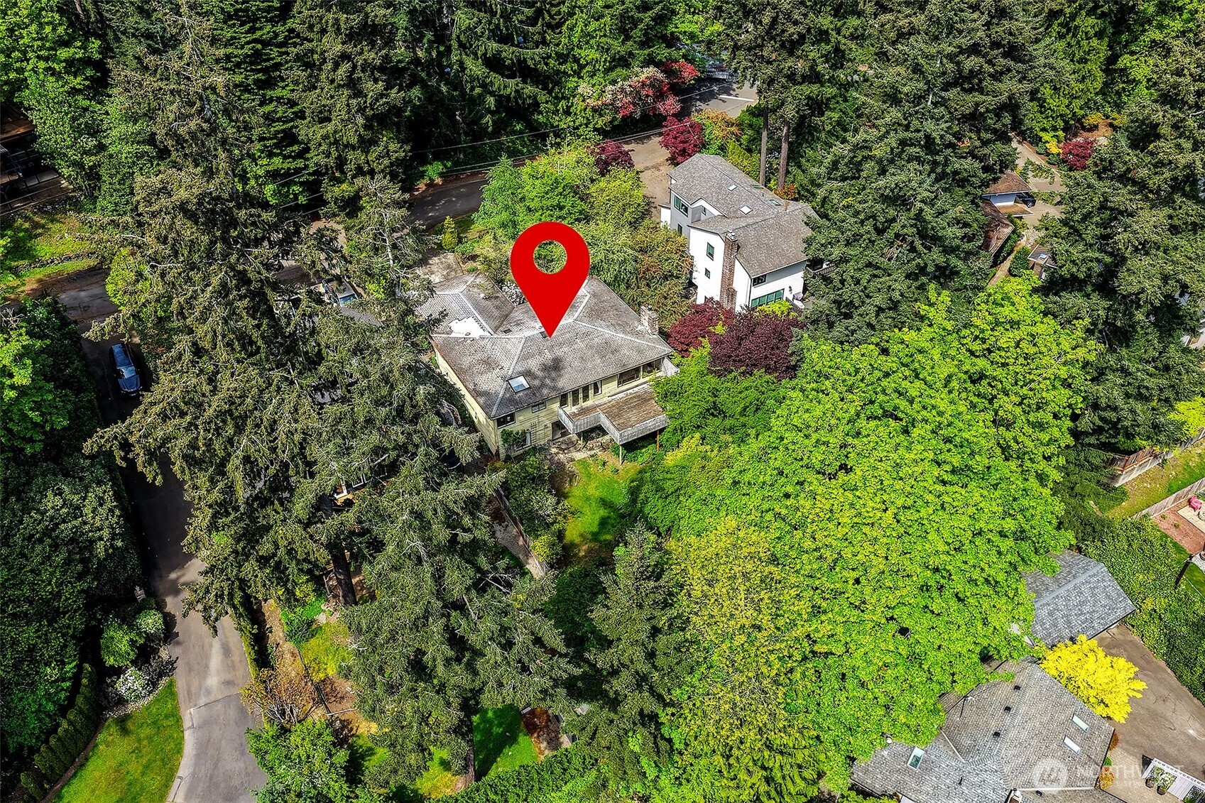 7070 94th Avenue SE, Mercer Island, WA 98040