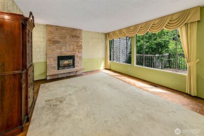 7070 94th Avenue SE, Mercer Island, WA 98040 - Photo 5