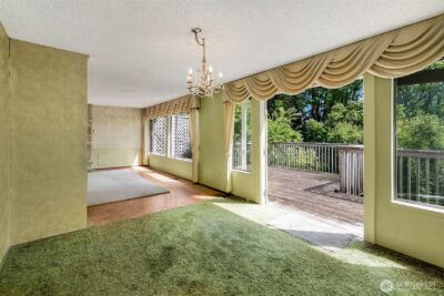 7070 94th Avenue SE, Mercer Island, WA 98040 - Photo 10