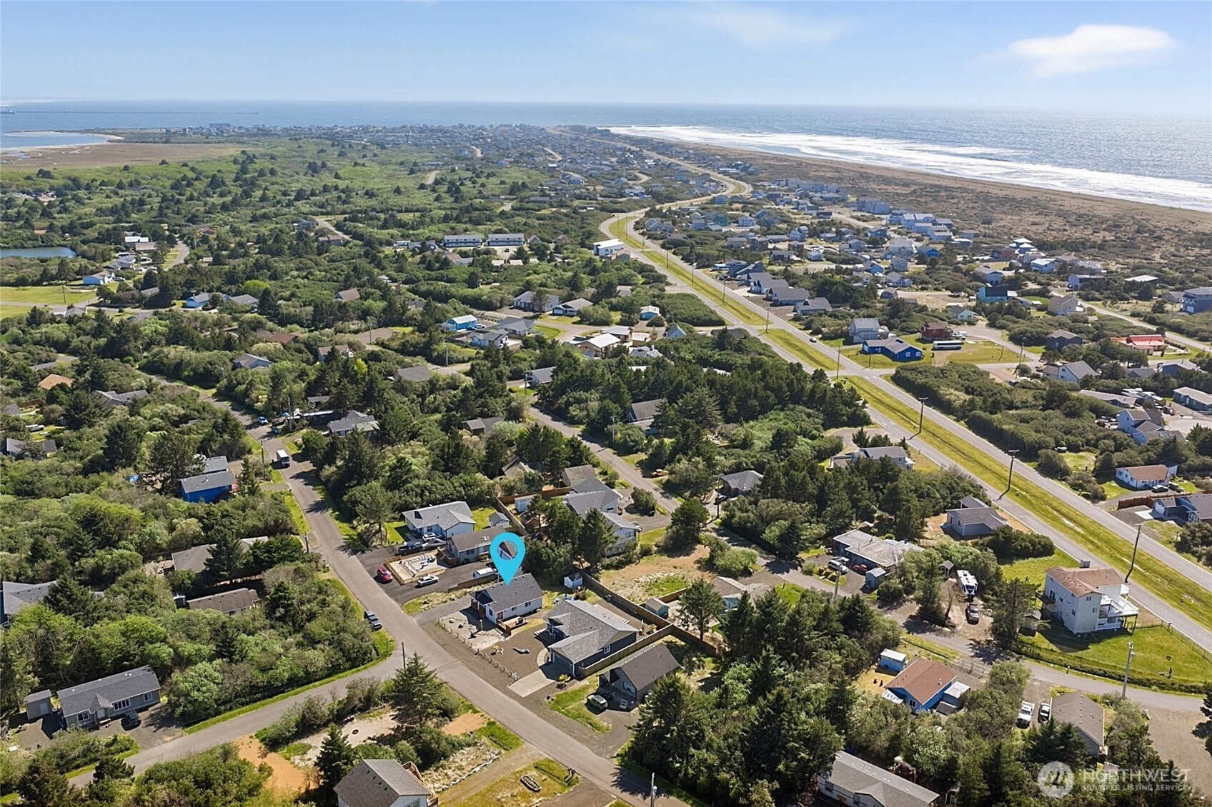 399 Seashore Street SW, Ocean Shores, WA 98569