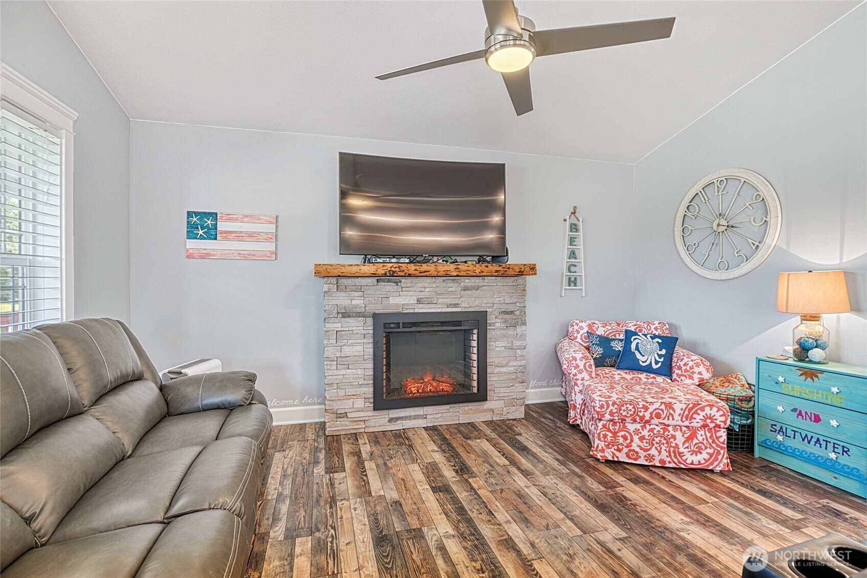 399 Seashore Street SW, Ocean Shores, WA 98569