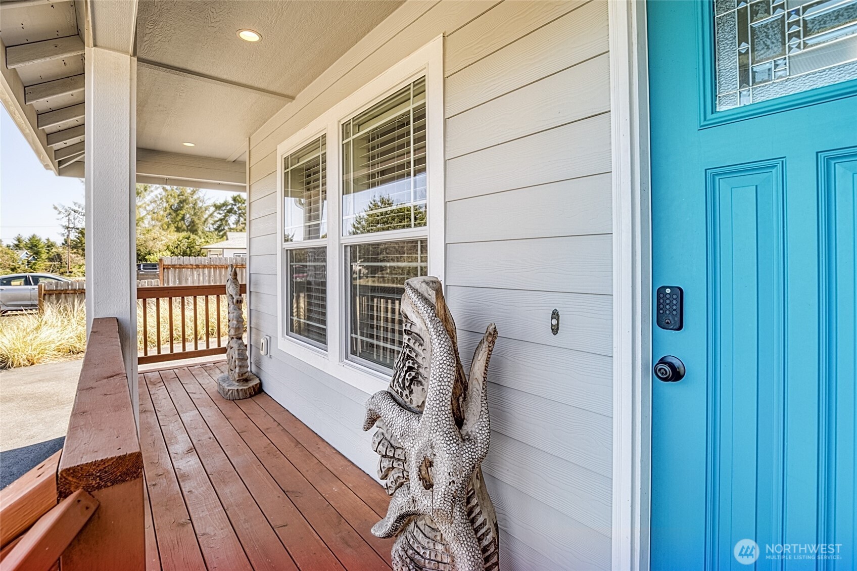 399 Seashore Street SW, Ocean Shores, WA 98569