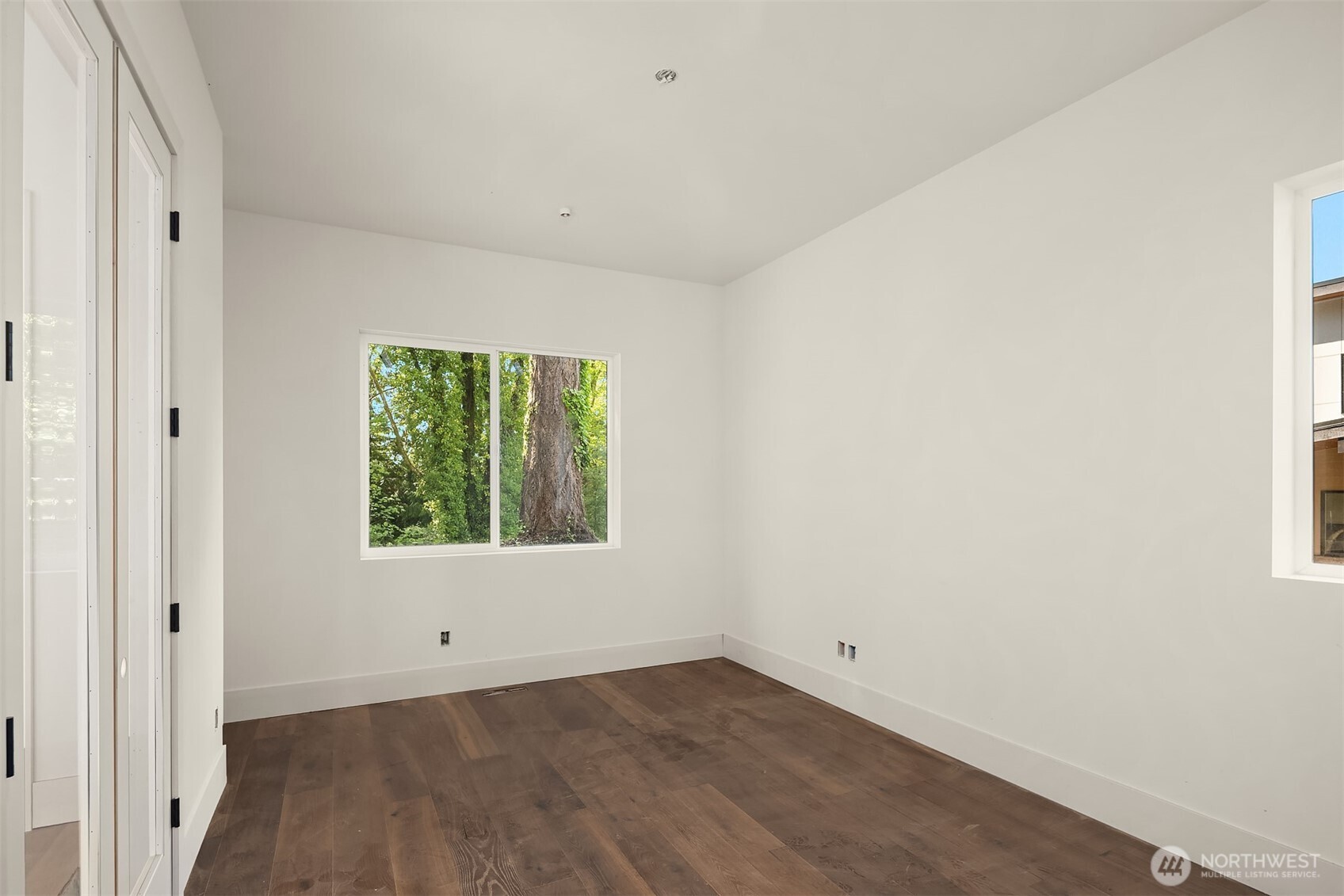 5222 Forest Avenue SE, Mercer Island, WA 98040