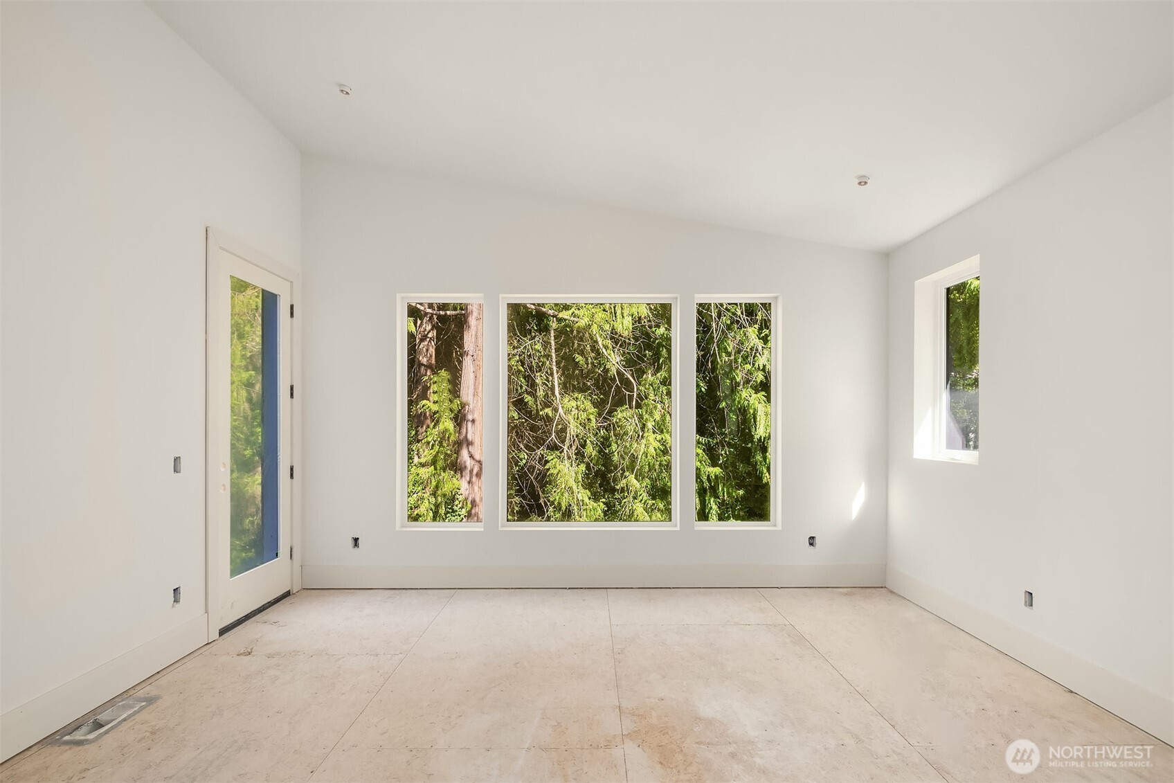 5222 Forest Avenue SE, Mercer Island, WA 98040