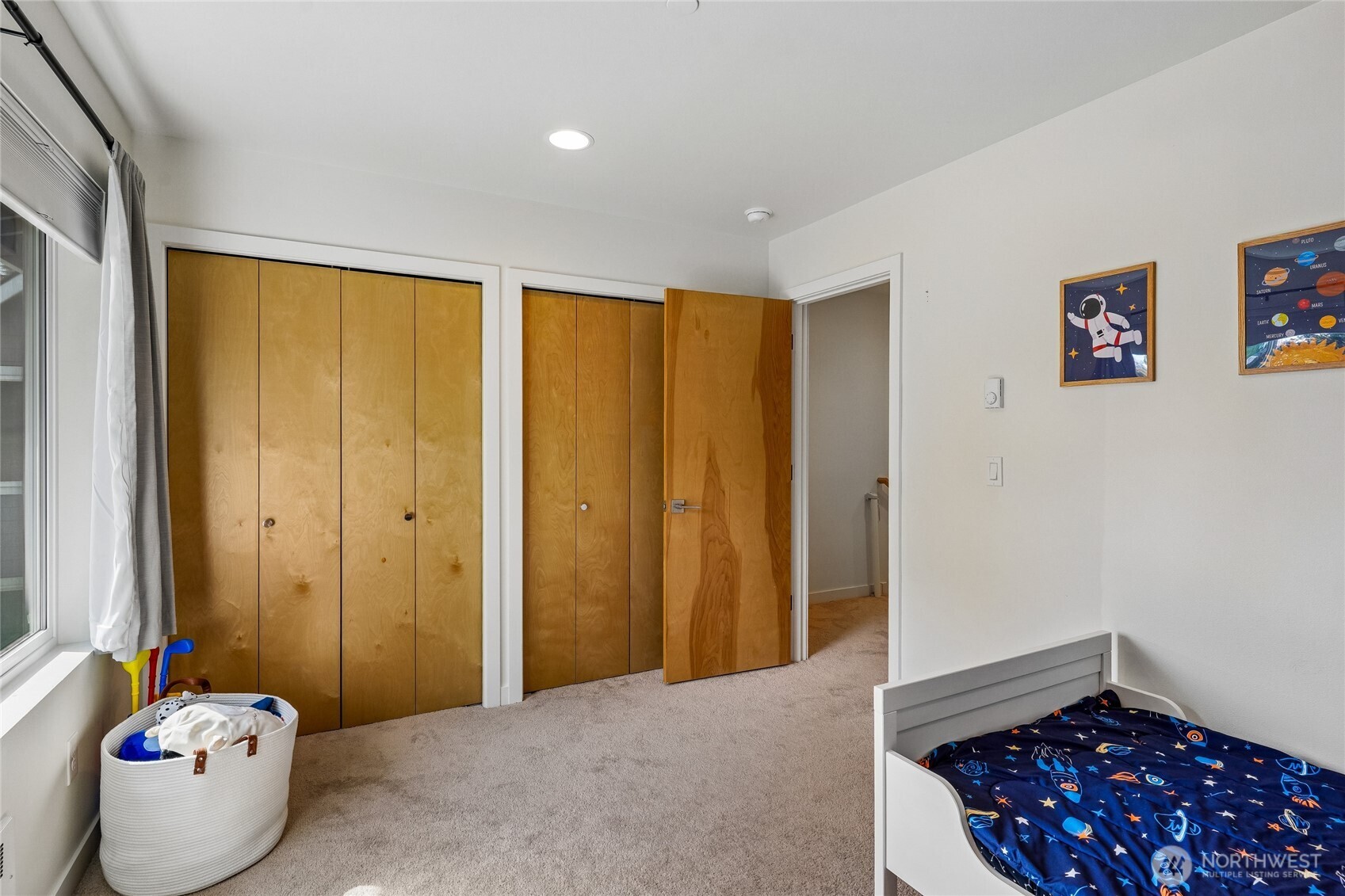 1903 N Oakes Street , Tacoma, WA 98406