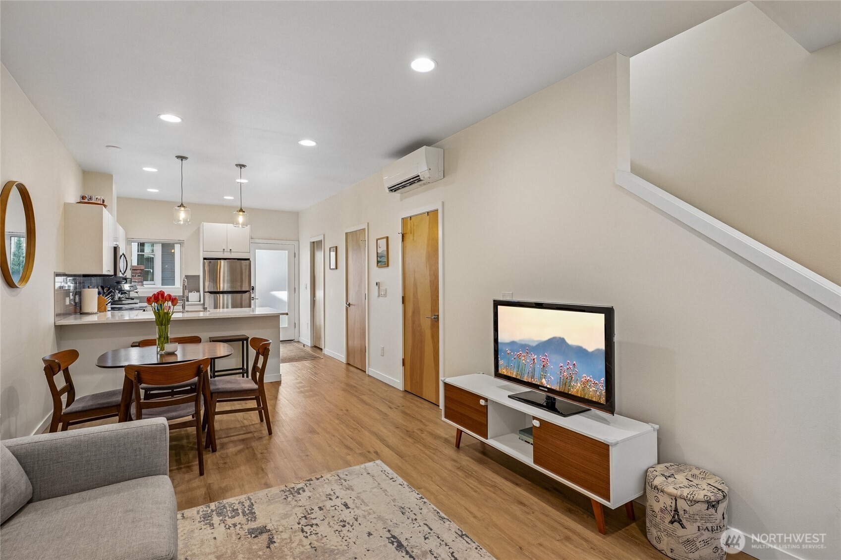 1903 N Oakes Street , Tacoma, WA 98406