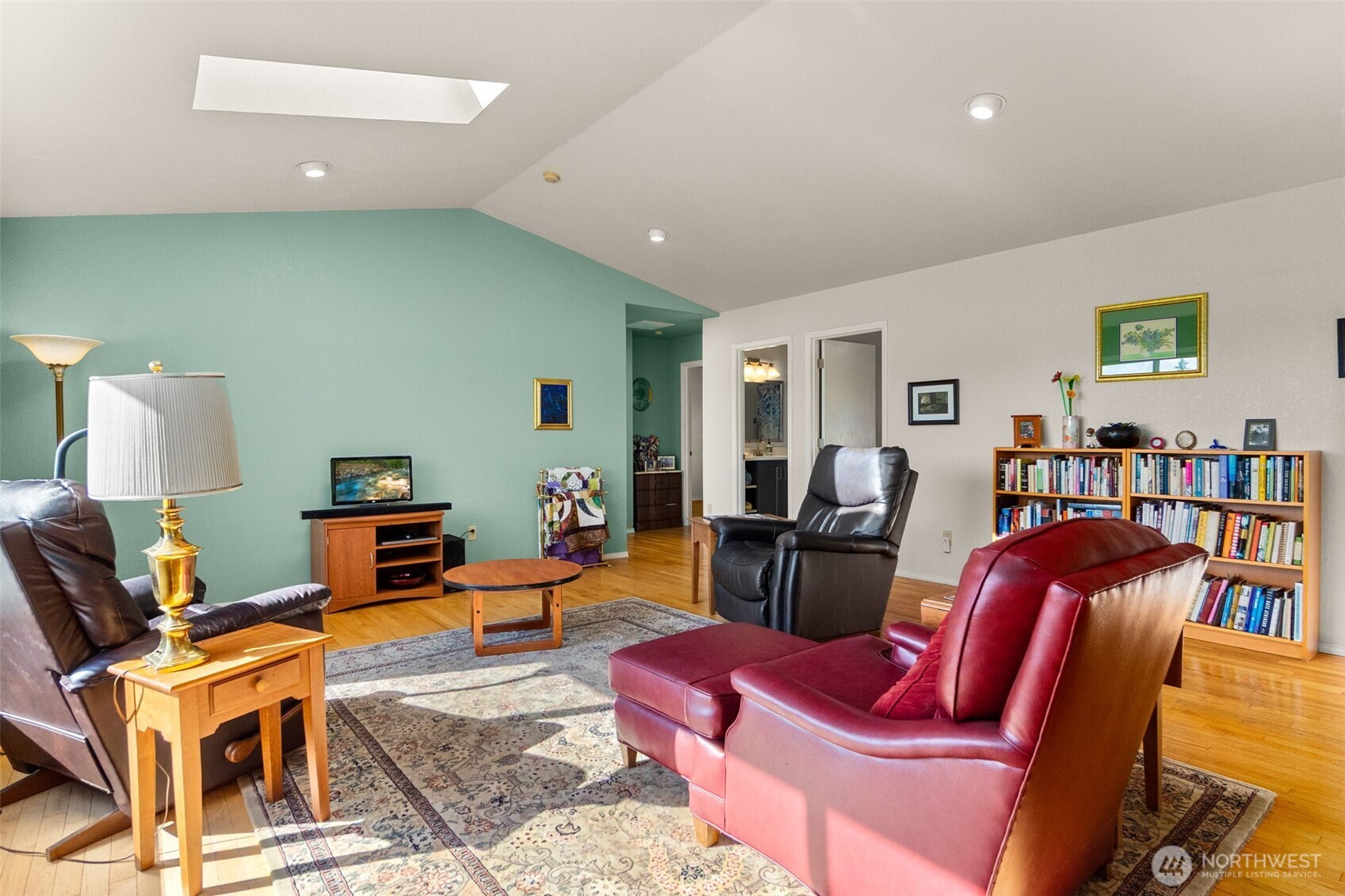 8432 Ayer Street SE, Olympia, WA 98501