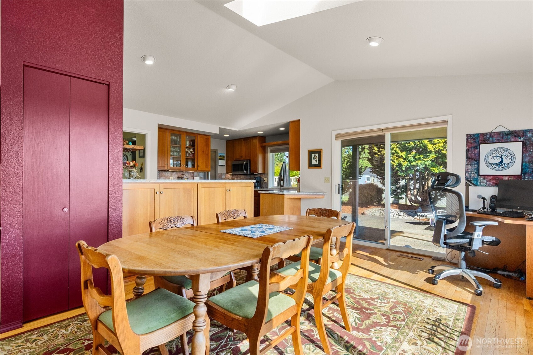 8432 Ayer Street SE, Olympia, WA 98501