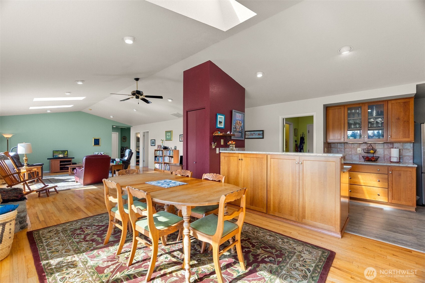 8432 Ayer Street SE, Olympia, WA 98501