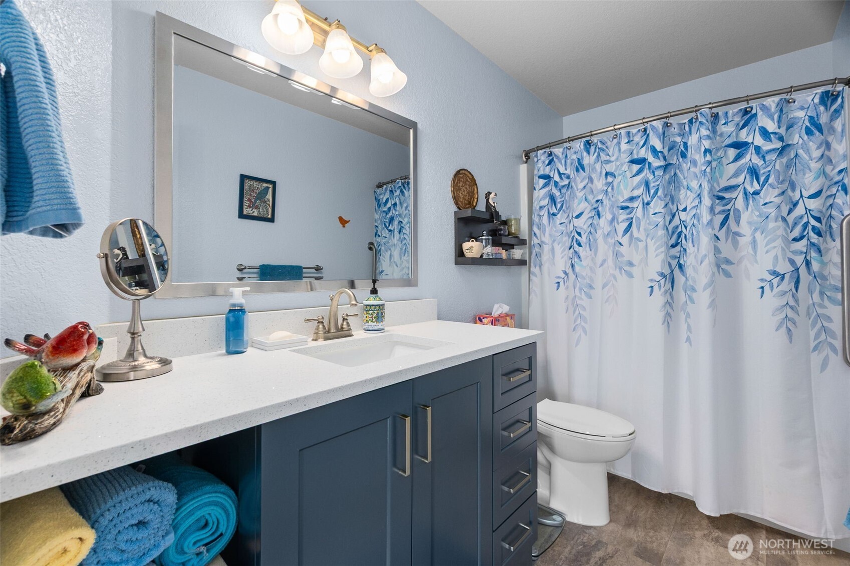 8432 Ayer Street SE, Olympia, WA 98501