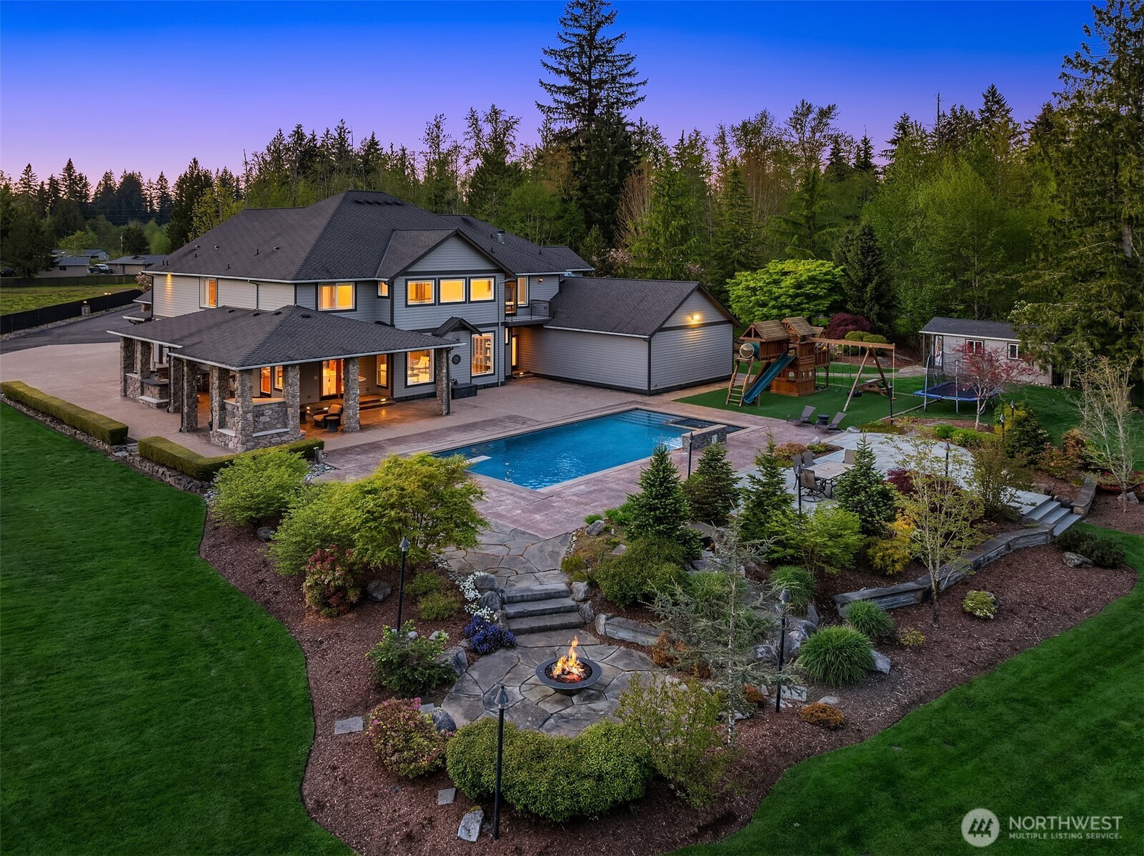 11712 84TH STREET NE, Lake Stevens, WA 98258-8944