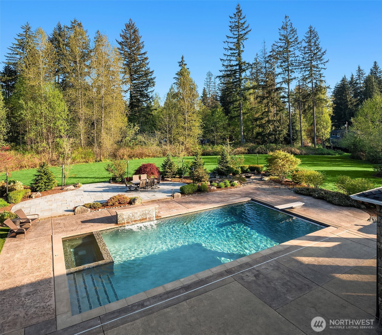11712 84TH STREET NE, Lake Stevens, WA 98258-8944
